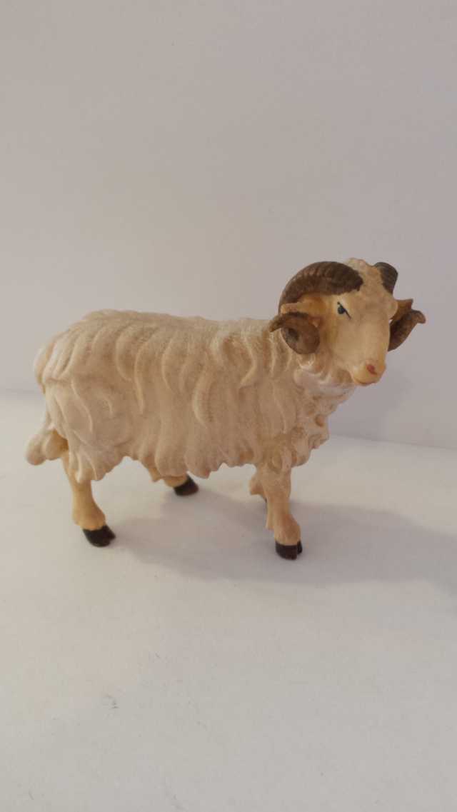 Artikel Nr 2409: 801120 - Widder rechts schauend zu Kostner 9,5 cm bemalt